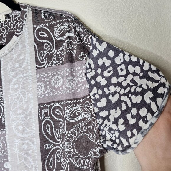 Free People We The Free Size XS Grey Clarity T Shirt Patchwork Boho Paisley - Picture 3 of 6